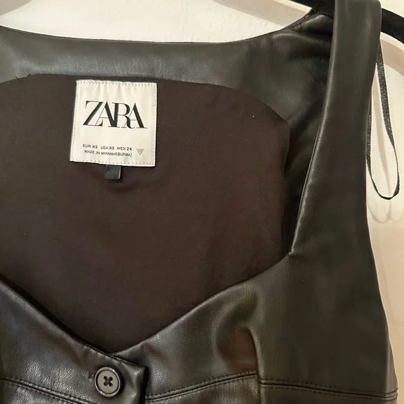 Zara Leather Button Down Corset Top - Picture 3 of 4